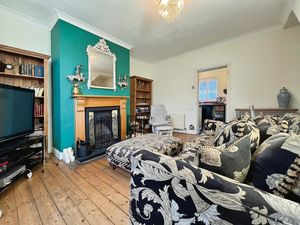 Photo 16- click for photo gallery